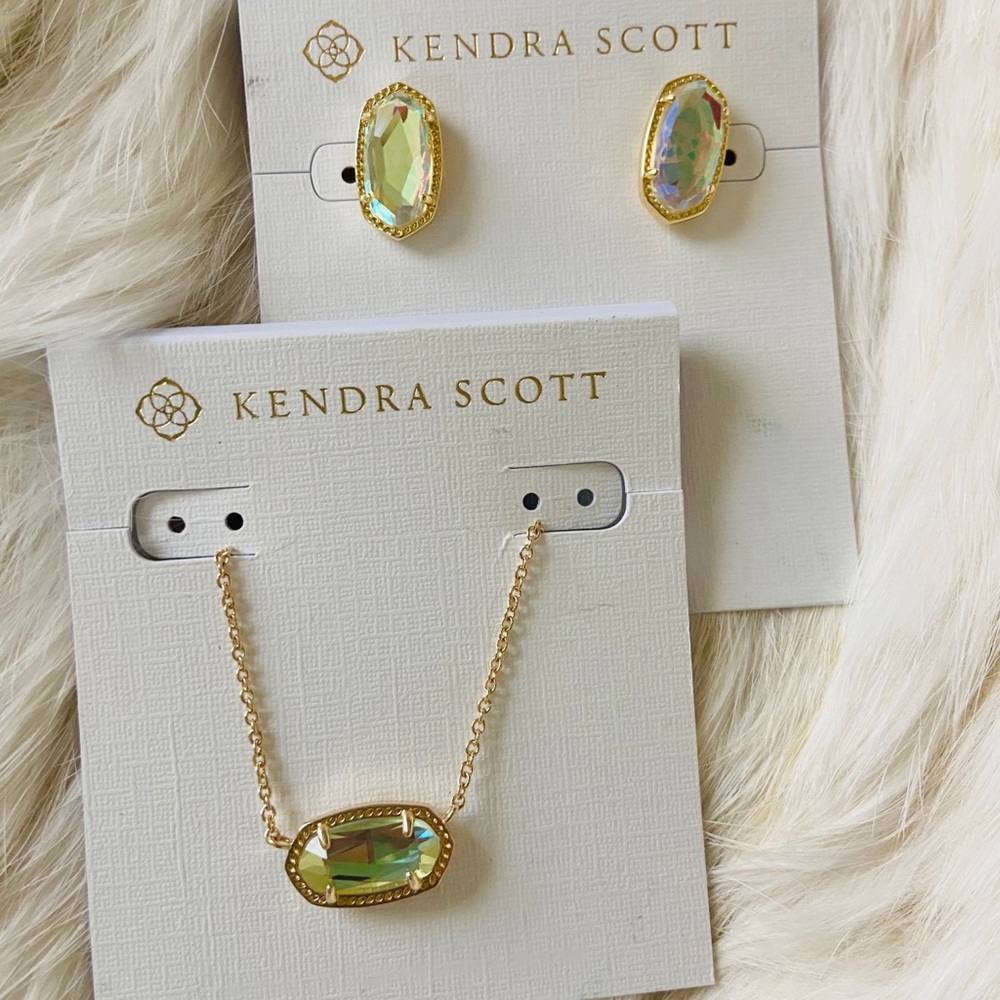 New!!! Never worn! Amazing color! Kendra Scott set